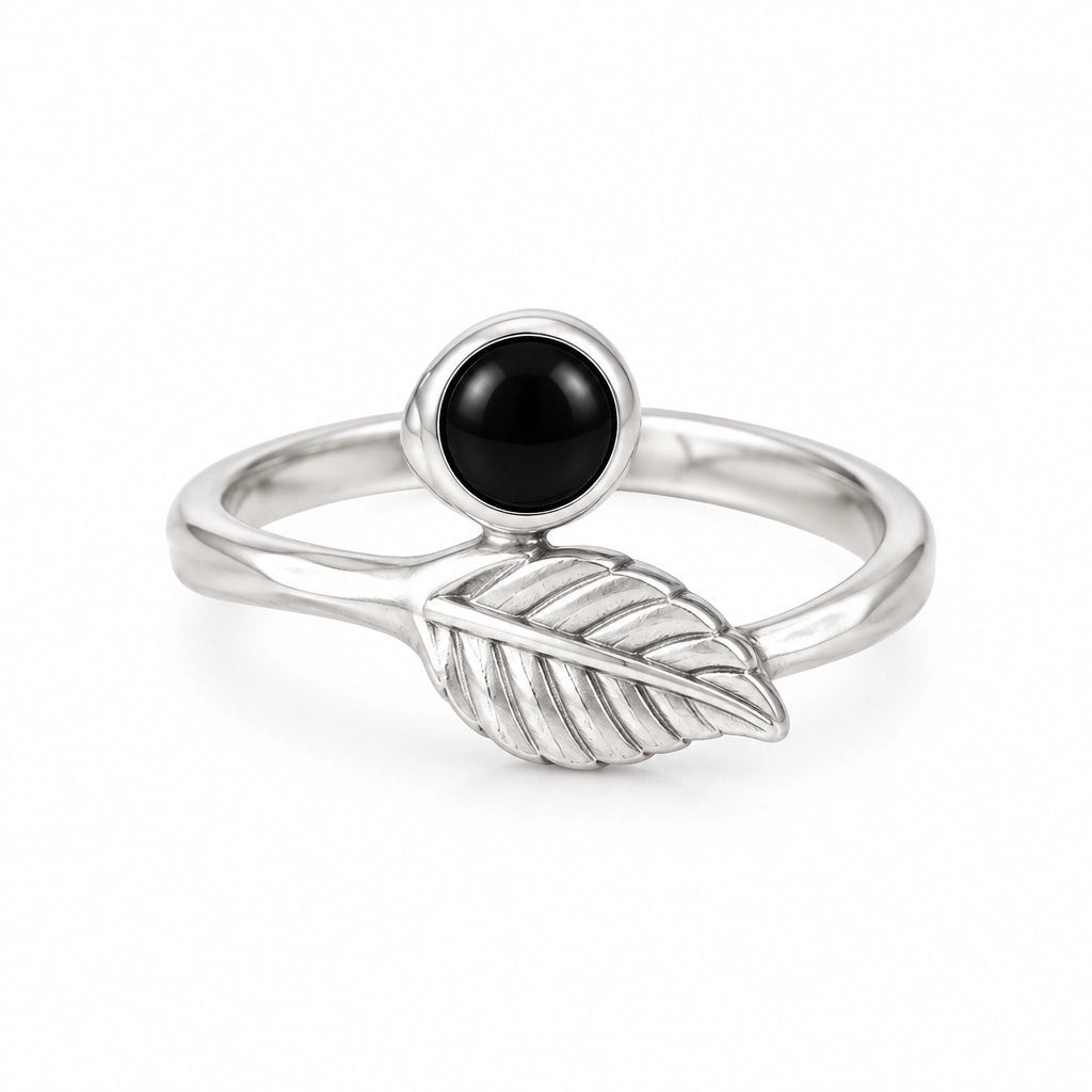 Black Onyx Ring With Leaf Detail
