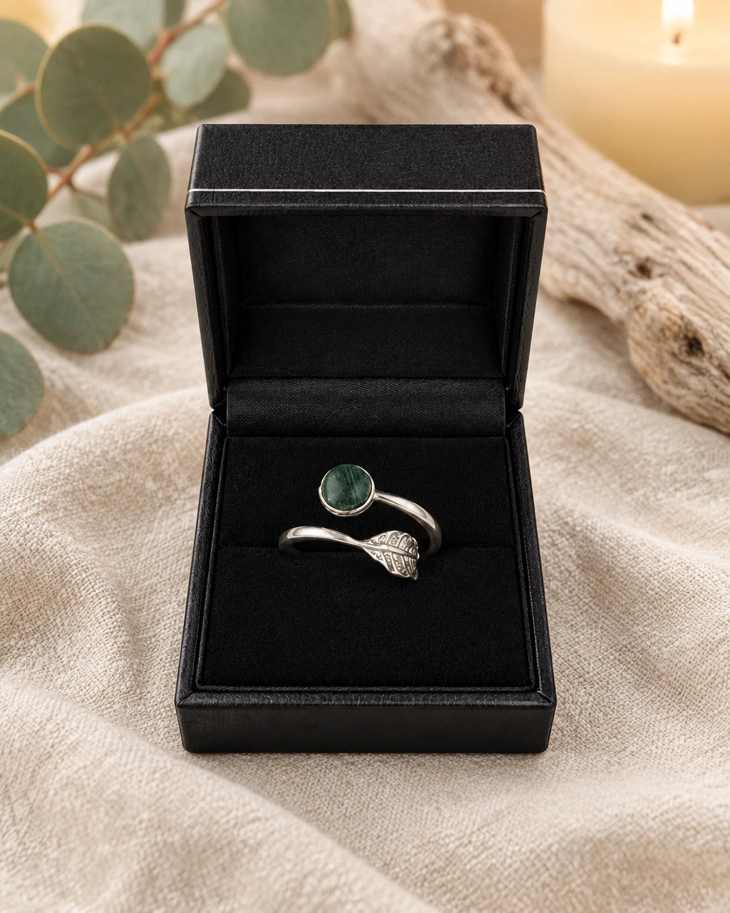 Malachite Ring With Leaf Detail